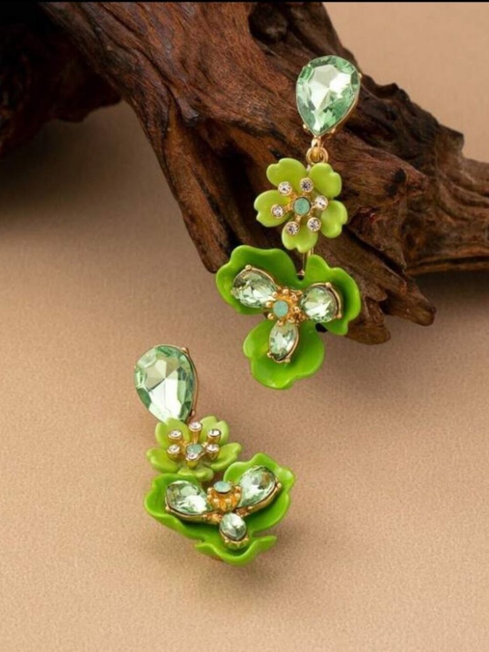 Green FloralDrop Earrings N1135